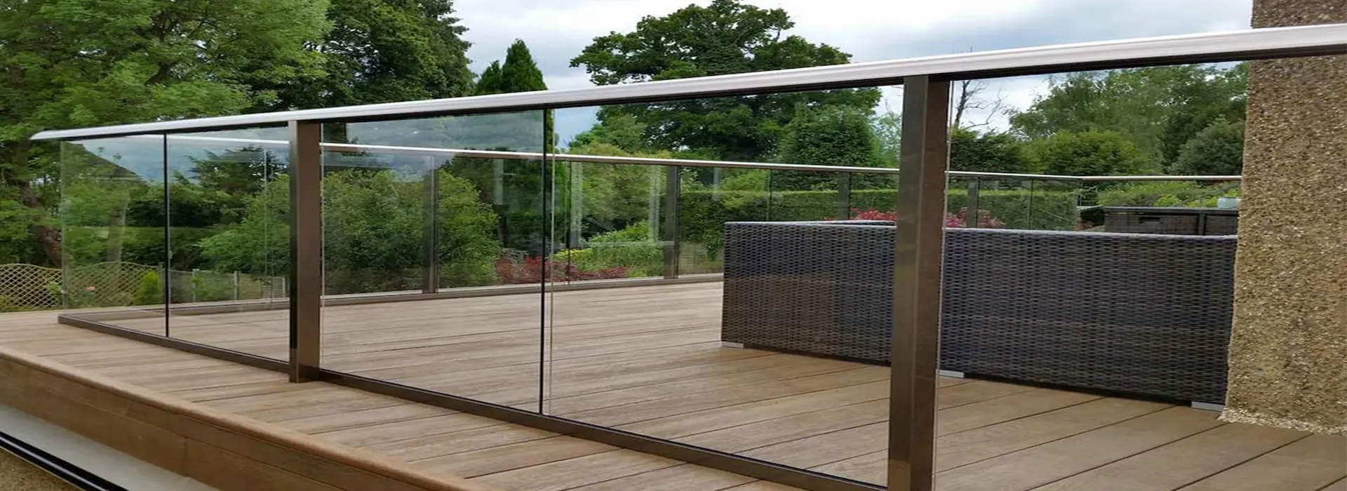 Cam Korkuluk Sistemleri